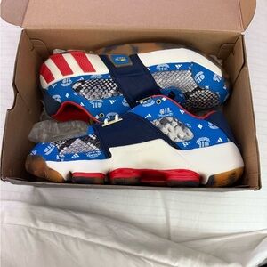 ADIDAS Blue Red White Navy Athletic Shoes